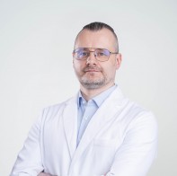 Dr. Marius Snicorius